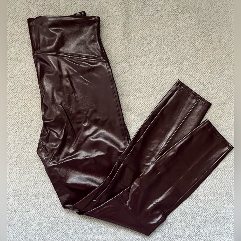 SPANX SHINY FAUX PATENT LEATHER LEGGINGS BURGUNDY/RUBY RED | Size: L - Picture 6 of 15